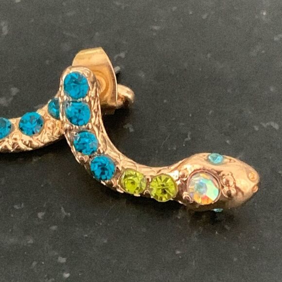 Pavé Crystal Cobra Snake Swivel Front & Back Linear Earrings Tail Unisex NEW - Picture 4 of 9